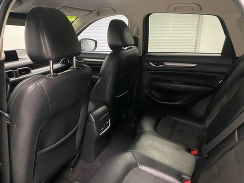 Used 2017 MAZDA CX-5 Touring image 11