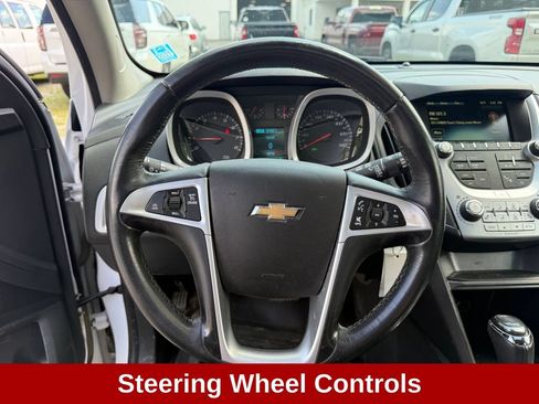 Used 2017 Chevrolet Equinox LT AWD/4WD image 15