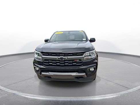 Used 2022 Chevrolet Colorado Z71 AWD/4WD image 3