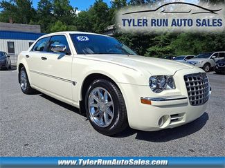 Used 2006 Chrysler 300 C image 1