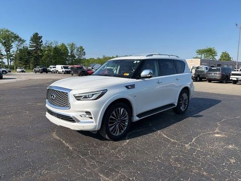 Used 2018 INFINITI QX80 4WD w/ Deluxe Technology Package image 4