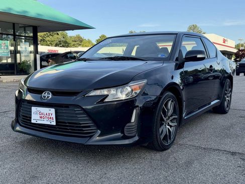 Used 2016 Scion tC FWD image 1