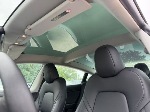 Used 2023 Tesla Model 3 Standard Range RWD image 21