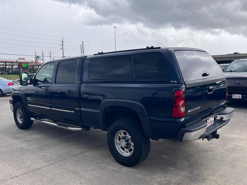 Used 2007 Chevrolet Silverado 2500 LT w/ Heavy-Duty Power Package RWD image 4