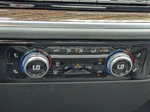 Used 2024 GMC Sierra 1500 Elevation image 23