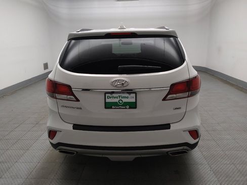 Used 2018 Hyundai Santa Fe SE w/ SE Premium Package 02 AWD/4WD image 7