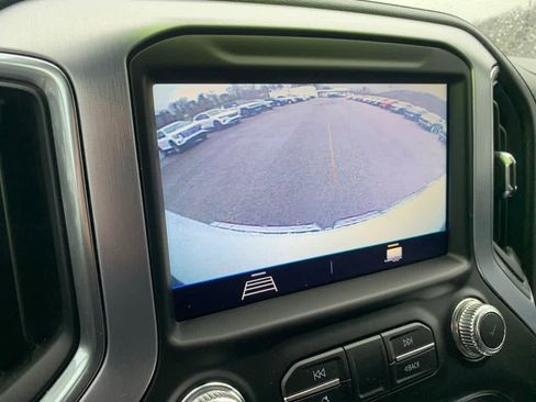 Used 2020 GMC Sierra 1500 Elevation AWD/4WD image 14