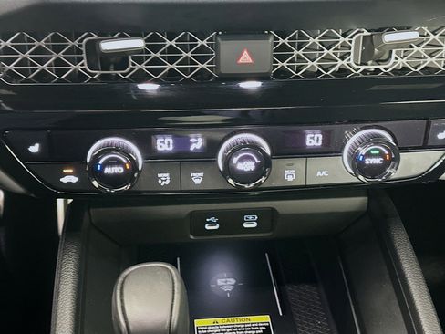 Used 2025 Honda Accord Sport image 22