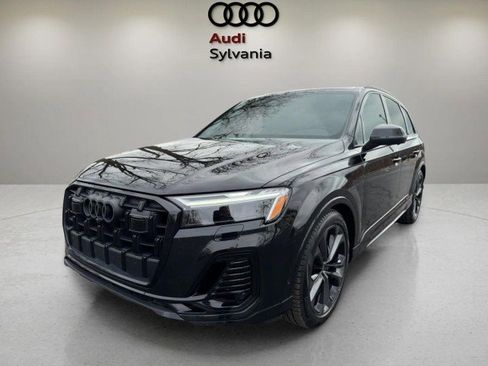 Used 2025 Audi Q7 3.0T Premium Plus w/ Premium Plus Package image 3