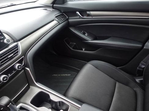 Used 2021 Honda Accord LX image 20