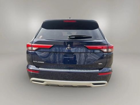 Used 2022 Mitsubishi Outlander SEL image 5