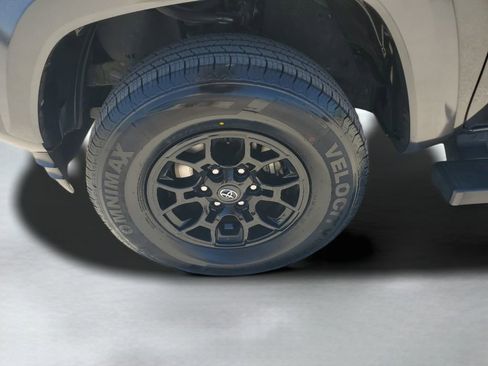 Certified 2022 Toyota Tacoma SR5 w/ Technology Package RWD image 24