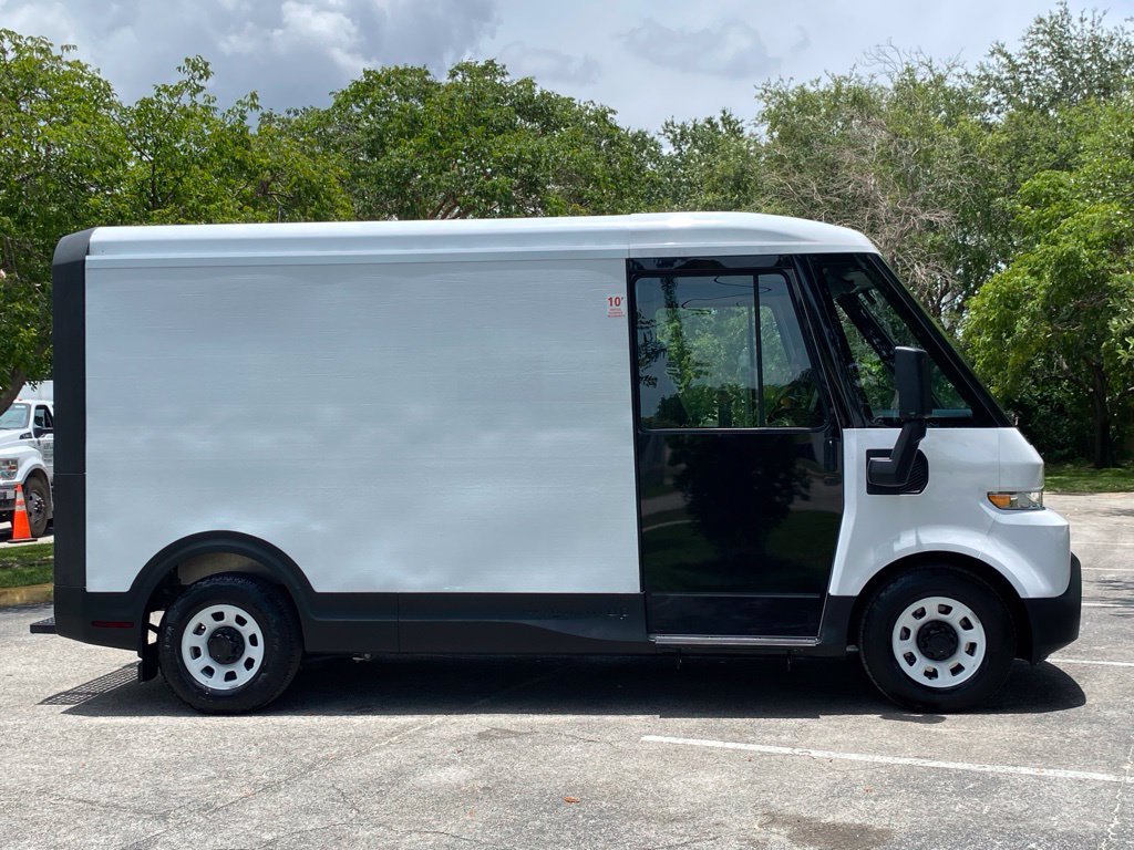 Used 2024 Chevrolet Brightdrop 400 w/ Commercial Equipment Package AWD/4WD image 8