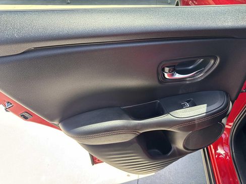 Certified 2025 Honda HR-V Sport image 15