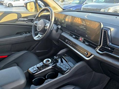 Used 2023 Kia Sportage X-Line image 11