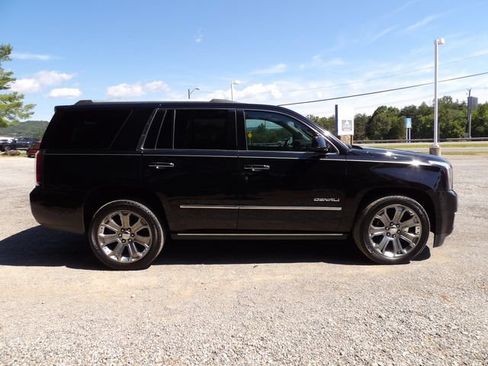 Used 2016 GMC Yukon Denali w/ Open Road Package AWD/4WD image 5