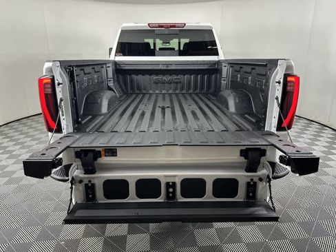 New 2025 GMC Sierra 2500 Denali w/ Denali Reserve Package image 17