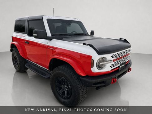 Used 2025 Ford Bronco Stroppe Edition AWD/4WD image 2
