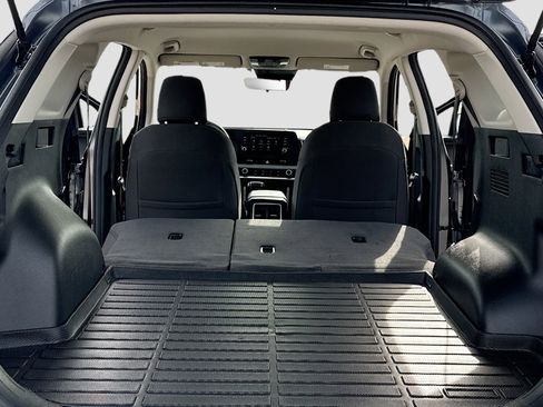 Used 2023 Kia Sportage LX image 7