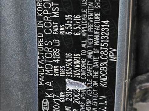 Used 2018 Kia Niro LX image 26