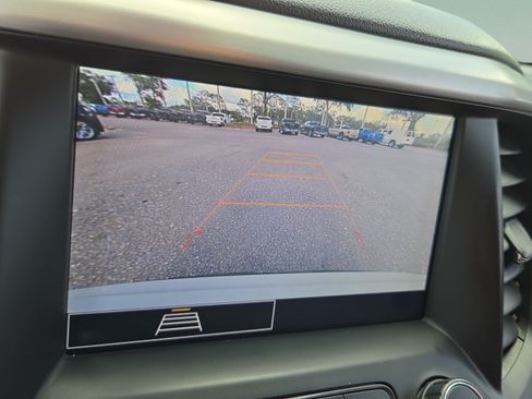 Certified 2022 GMC Acadia SLE AWD/4WD image 19