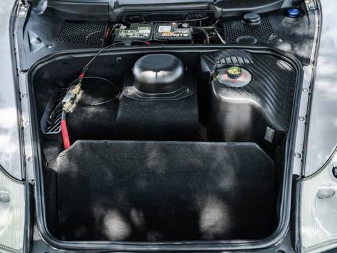 Used 2002 Porsche 911 Carrera 4 image 72