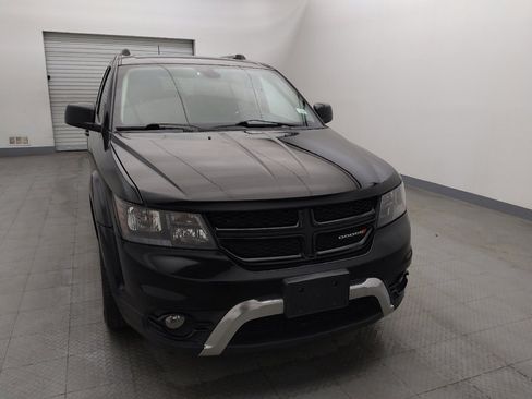 Used 2019 Dodge Journey Crossroad image 14
