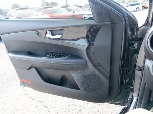 Used 2021 Kia Forte GT-Line FWD image 24