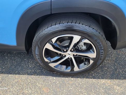 Used 2024 Chevrolet Trax RS w/ Driver Confidence Package FWD image 8