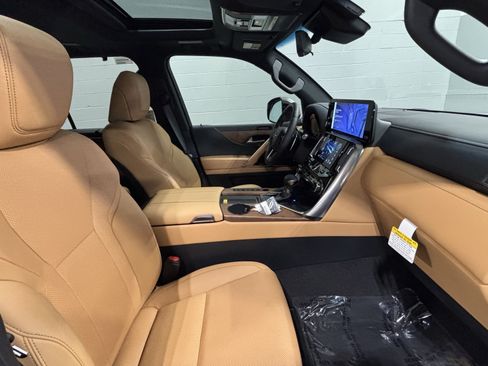 New 2026 Lexus LX 600 4WD w/ Luxury Package image 43