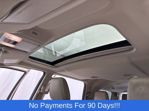 Used 2017 Lincoln Navigator Select image 23