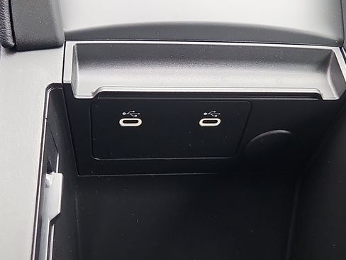 Certified 2025 MAZDA MAZDA3 s image 9