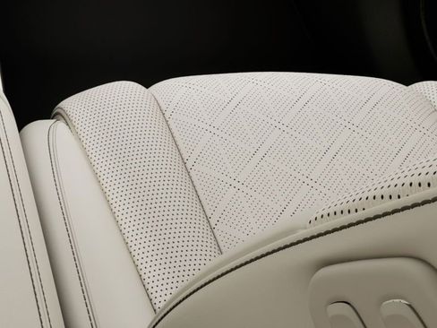 New 2026 Genesis GV80 2.5T Advanced image 25