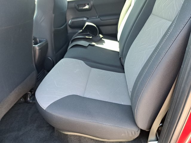 Used 2023 Toyota Tacoma TRD Sport AWD/4WD image 28