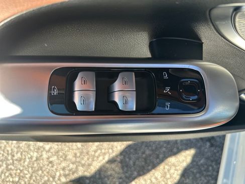 Certified 2025 Mercedes-Benz C 300 4MATIC Sedan image 28