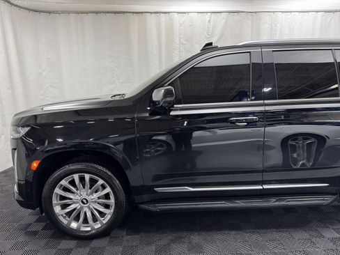 Used 2021 Cadillac Escalade Premium Luxury image 5