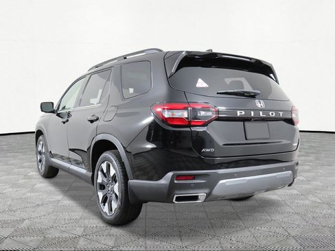 New 2026 Honda Pilot Elite image 4