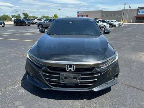 Used 2022 Honda Accord Sport image 4