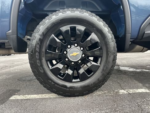 Certified 2024 Chevrolet Silverado 2500 LT w/ Safety Package image 18