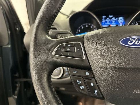 Used 2019 Ford Escape SEL image 8