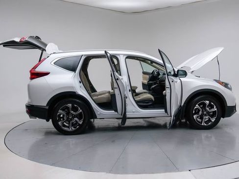 Used 2019 Honda CR-V Touring image 14