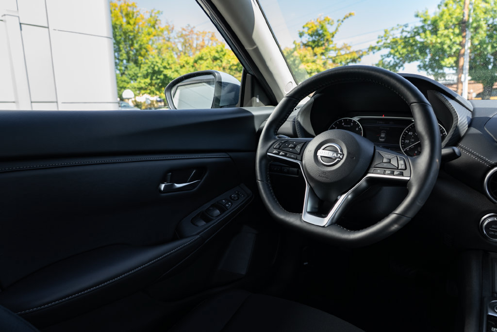 Certified 2025 Nissan Sentra SV w/ All-Weather Package FWD image 11