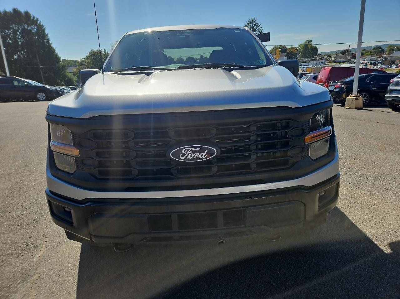 Used 2025 Ford F150 STX w/ Equipment Group 201A FX4 AWD/4WD image 10