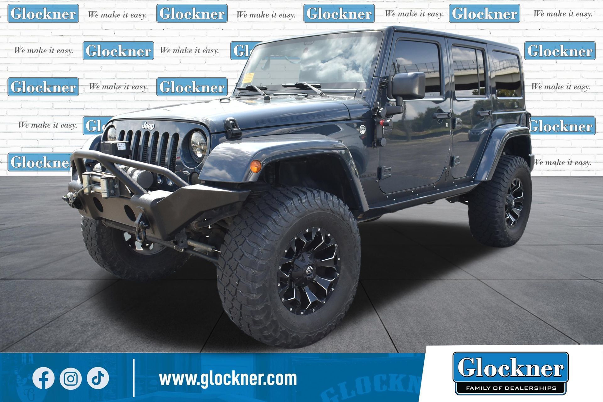 Used 2016 Jeep Wrangler Unlimited Rubicon w/ Connectivity Group AWD/4WD image 6