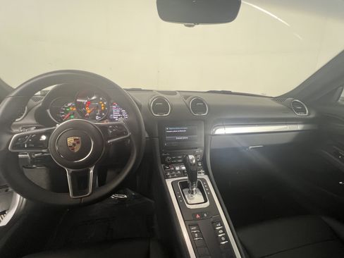 Certified 2024 Porsche 718 Cayman RWD image 13