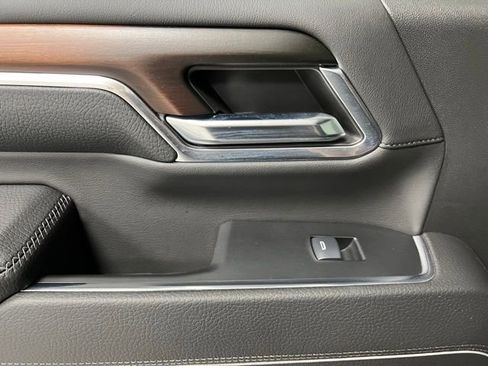 Used 2024 GMC Sierra 2500 Denali w/ Technology Package image 39