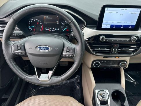 Used 2020 Ford Escape SEL image 27