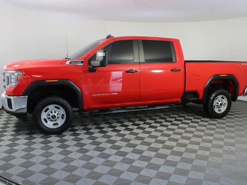 Used 2022 GMC Sierra 2500 Pro w/ Convenience Package image 2