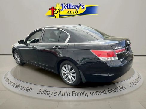 Used 2011 Honda Accord EX-L image 3