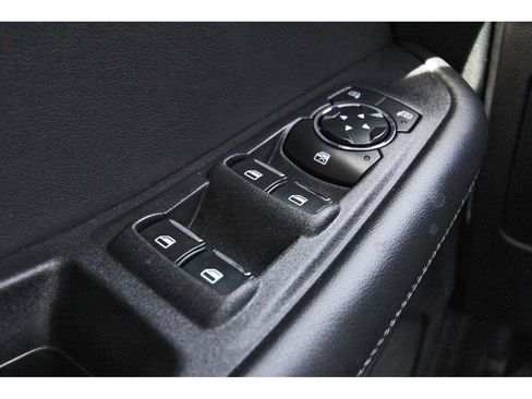 Used 2024 Ford Edge SEL image 20